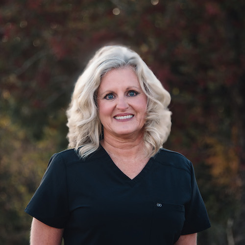 Photo of Debbie Long.